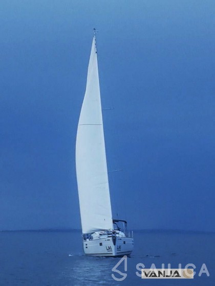 Elan 45 Impression - Yacht Charter Sailica