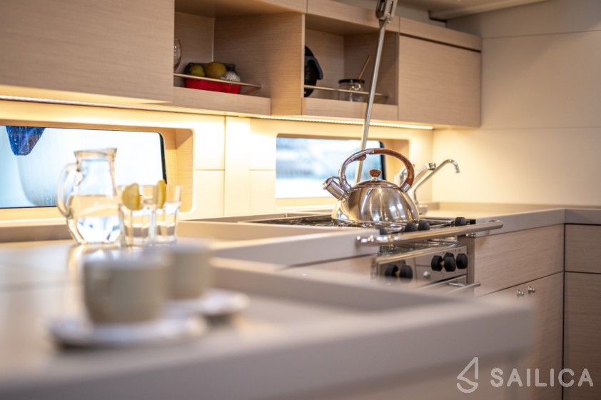 Oceanis 46.1 - Yacht Charter Sailica