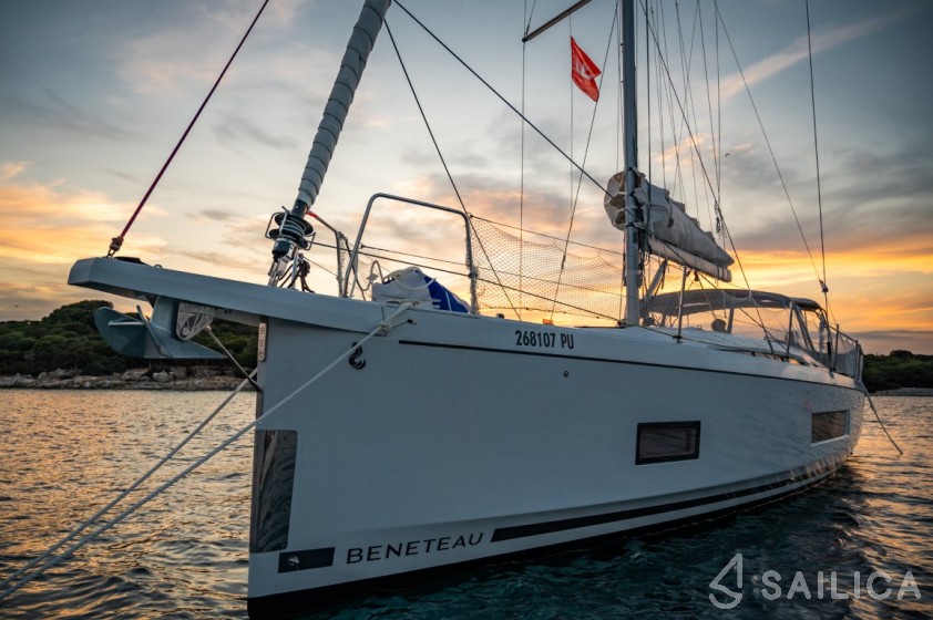 Oceanis 46.1 - Yacht Charter Sailica