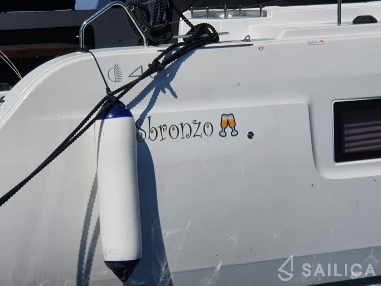 Lagoon 46  - Yacht Charter Sailica