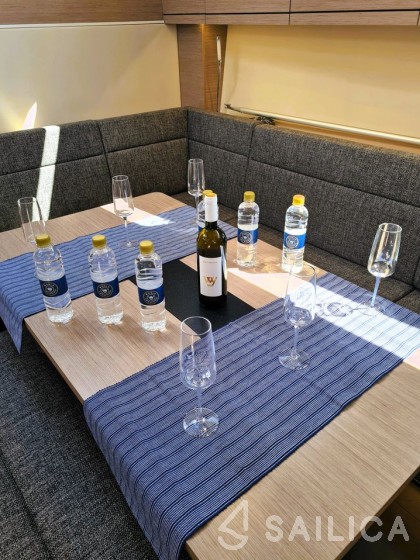 Hanse 508 - Yacht Charter Sailica