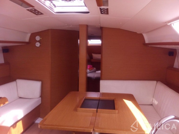 Sun Odyssey 439 - Yacht Charter Sailica