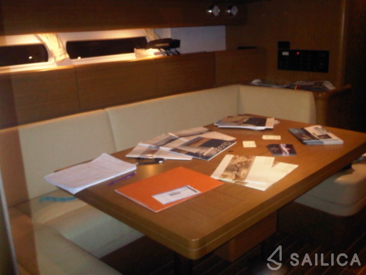 Jeanneau 53 - Yacht Charter Sailica