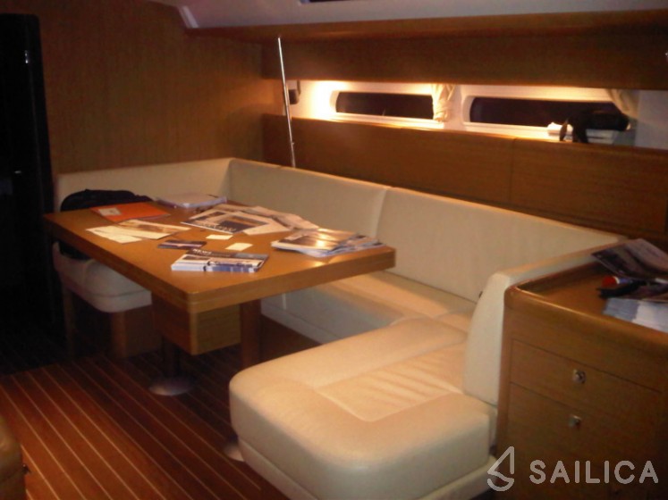 Jeanneau 53 - Yacht Charter Sailica