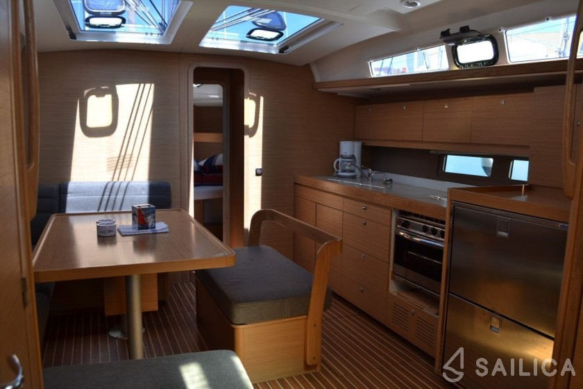 Dufour 460 GL - Yacht Charter Sailica