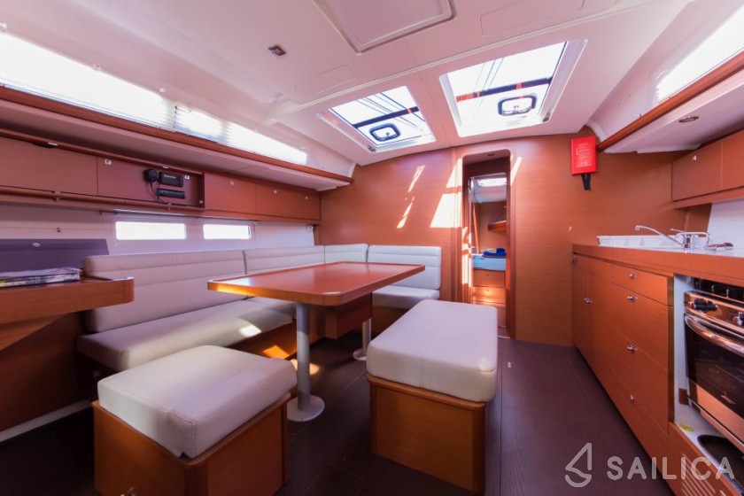 Dufour 460 GL - Yacht Charter Sailica