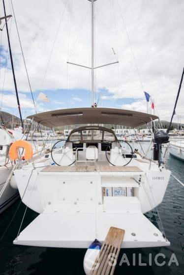 Dufour 460 GL - Yacht Charter Sailica
