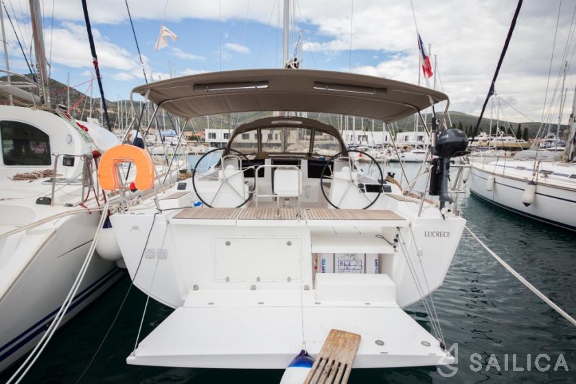 Dufour 460 GL - Yacht Charter Sailica