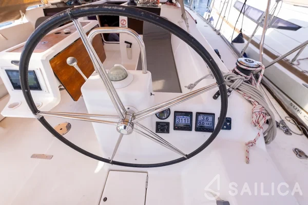 Dufour 460 GL - Yacht Charter Sailica
