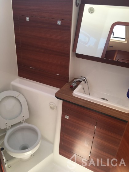 Dufour 460 GL - Yacht Charter Sailica