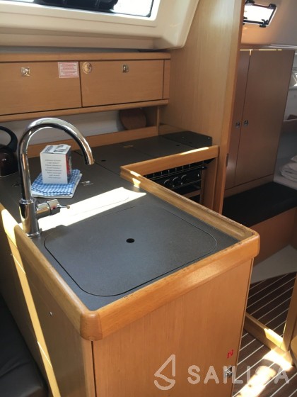 Bavaria 34 Cruiser - Yacht Charter Sailica