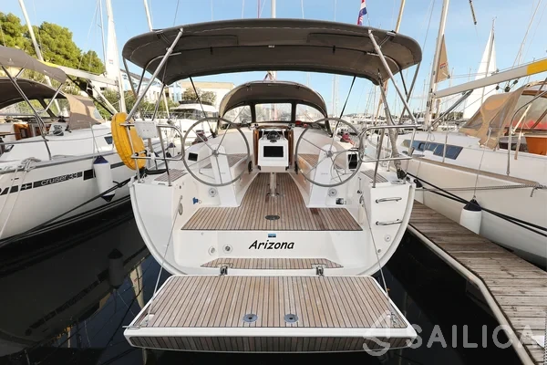 Bavaria 34 Cruiser - Yacht Charter Sailica