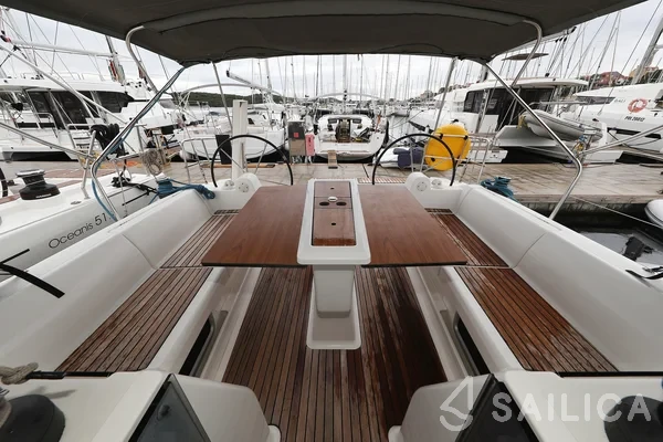 Dufour 412 GL - Yacht Charter Sailica