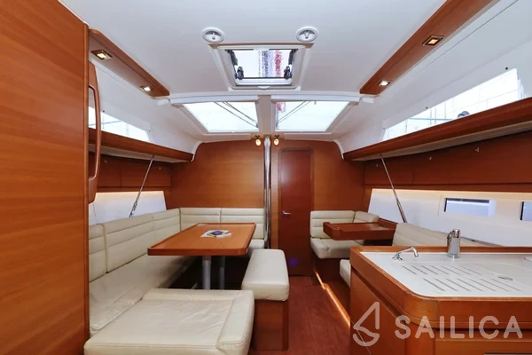 Dufour 412 GL - Yacht Charter Sailica