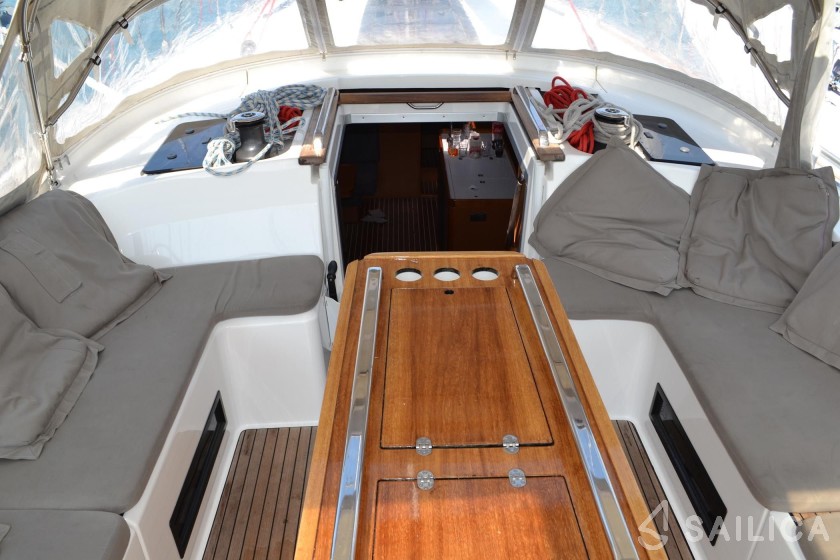 Bavaria Cruiser 56 - Yacht Charter Sailica