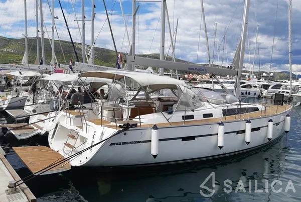 Bavaria Cruiser 56 - Yacht Charter Sailica