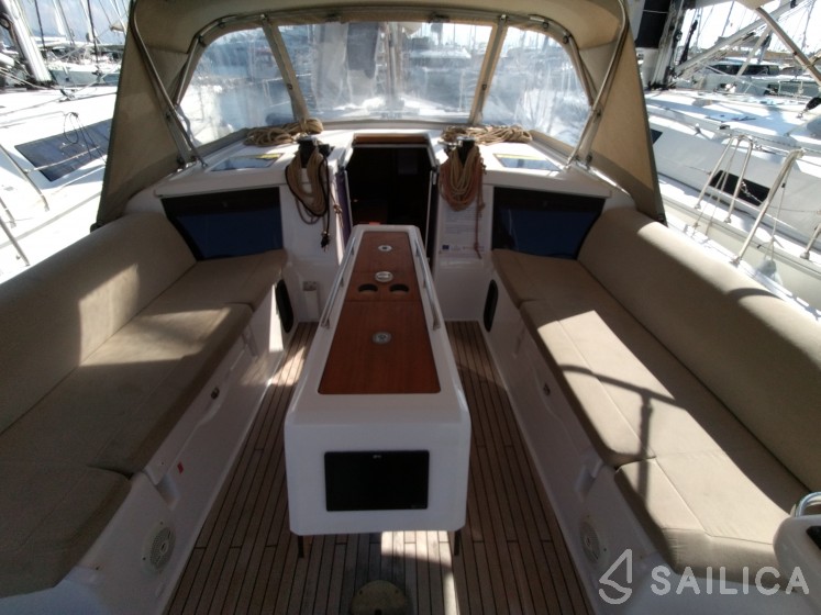 Dufour 430 - Yacht Charter Sailica