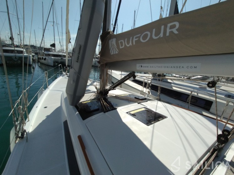 Dufour 430 - Yacht Charter Sailica