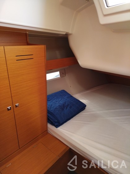 Dufour 430 - Yacht Charter Sailica