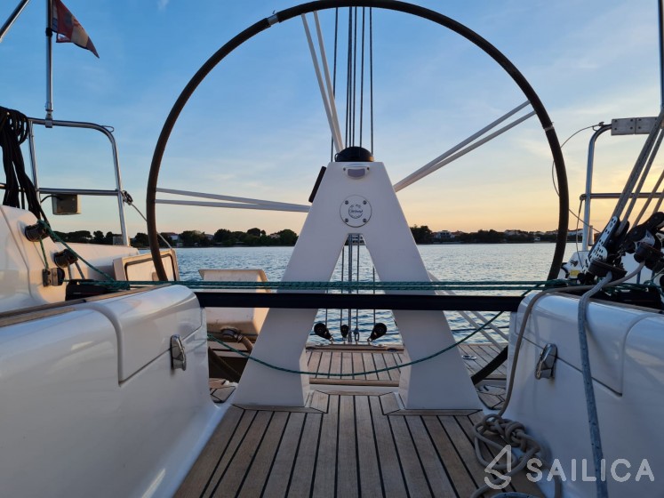 Elan 340 - Yacht Charter Sailica