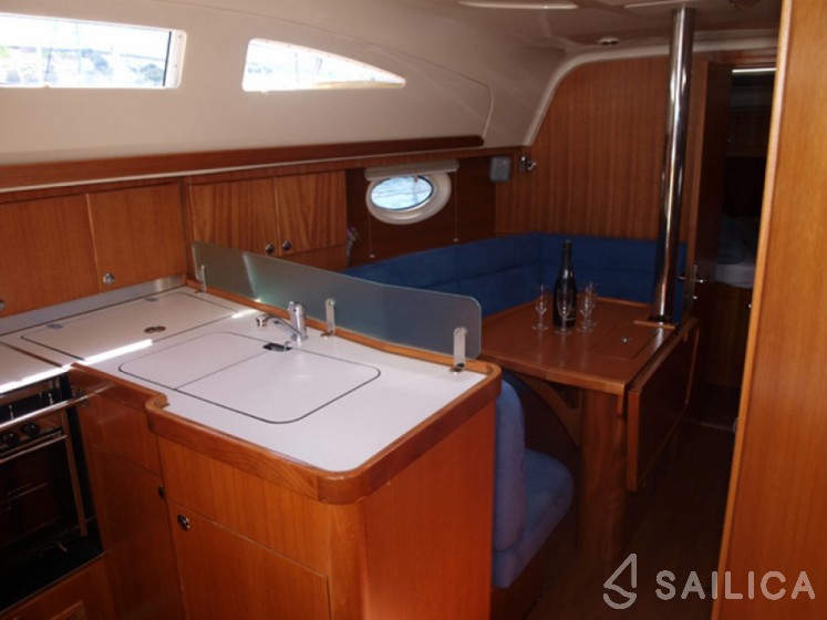 Elan 340 - Yacht Charter Sailica