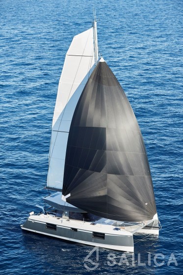 Nautitech 40 open NEW - 4 + 2 cab. - Yacht Charter Sailica