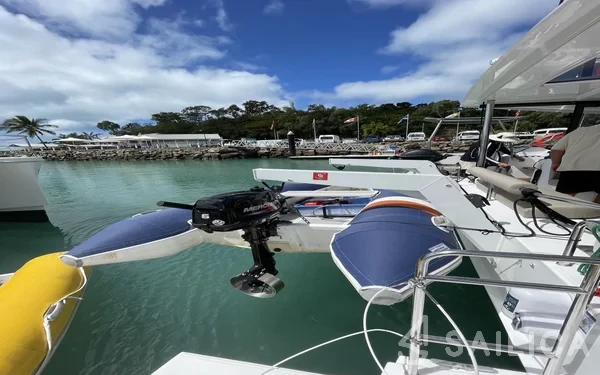 Nautitech 40 open NEW - 4 + 2 cab. - Yacht Charter Sailica
