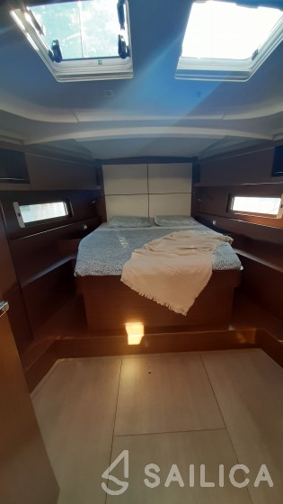Oceanis 46.1 - Yacht Charter Sailica