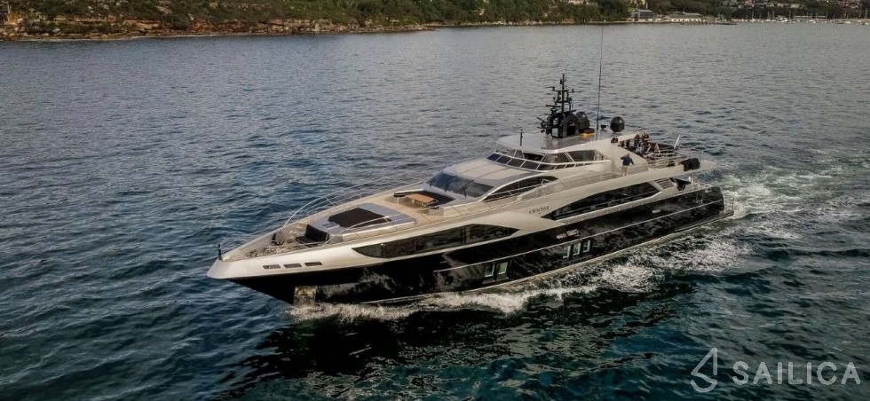 Majesty 122 - Yacht Charter Sailica