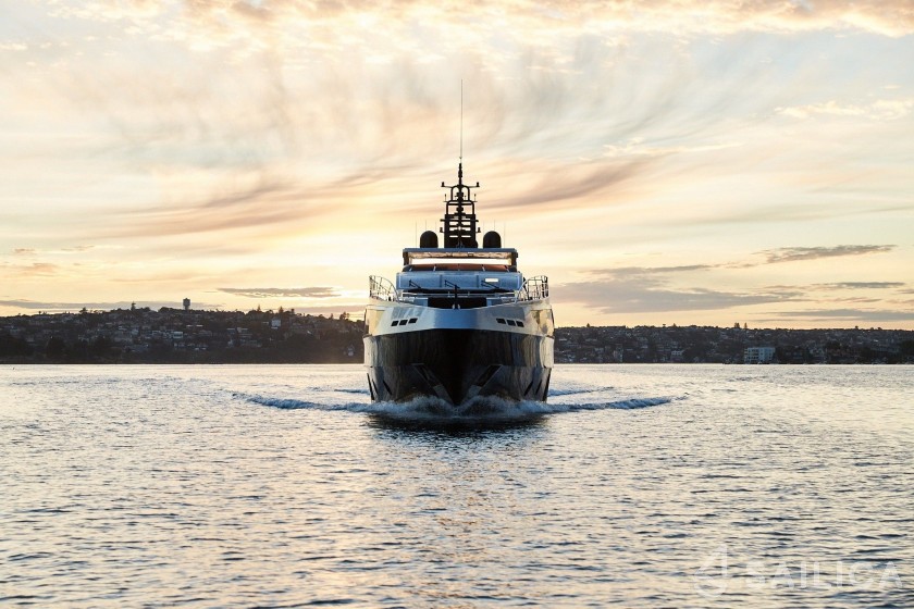 Majesty 122 - Yacht Charter Sailica