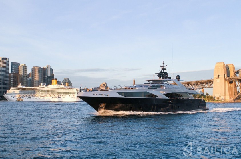 Majesty 122 - Yacht Charter Sailica