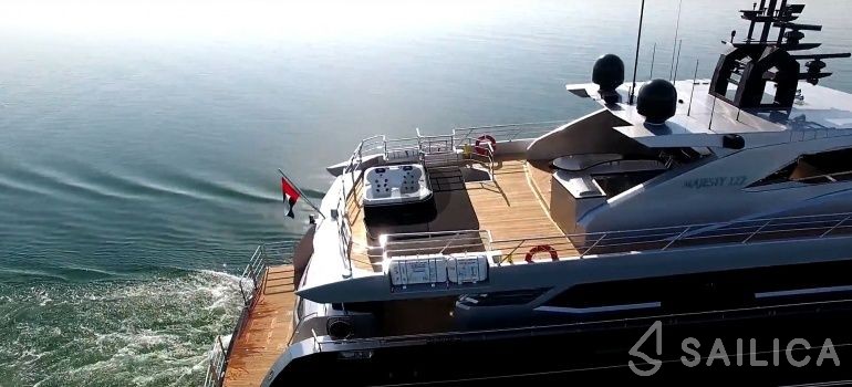 Majesty 122 - Yacht Charter Sailica