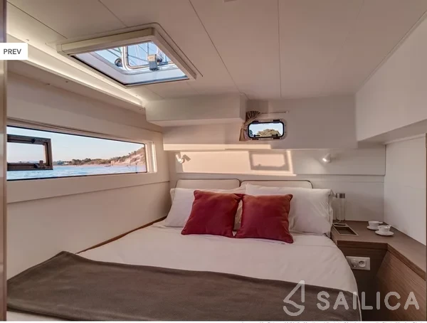Lagoon 40 - Yacht Charter Sailica