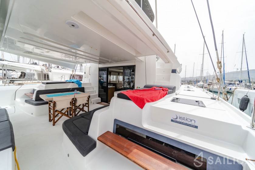 Lagoon 50 - Yacht Charter Sailica