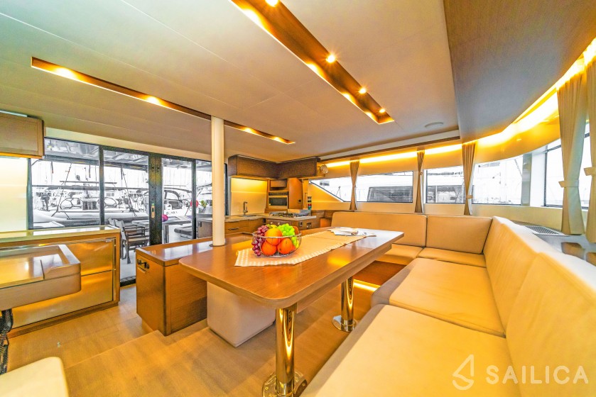 Lagoon 50 - Yacht Charter Sailica