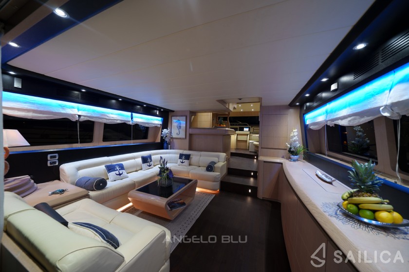 Maiora 20S - Yacht Charter Sailica