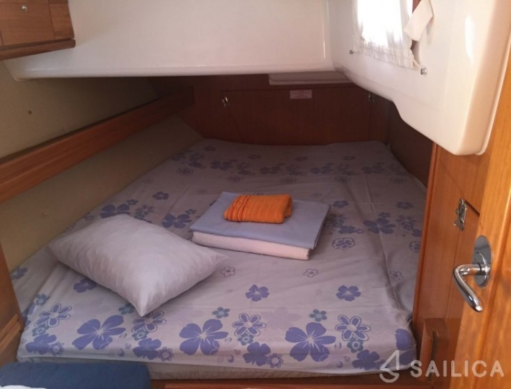 Bavaria 46 Cruiser - Yacht Charter Sailica
