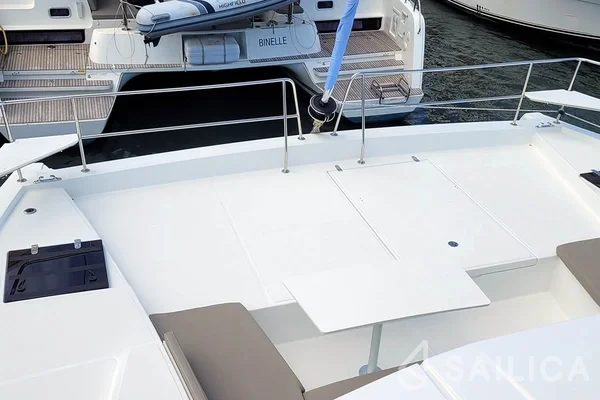 Bali 4.2 - Yacht Charter Sailica