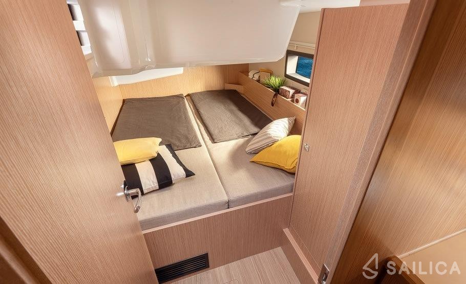 Bavaria C38 - Yacht Charter Sailica