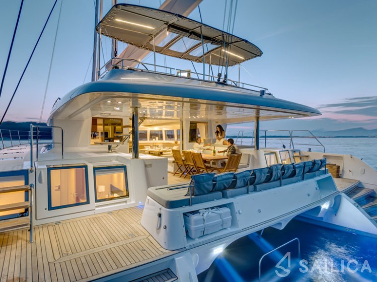 Lagoon 620 - Yacht Charter Sailica