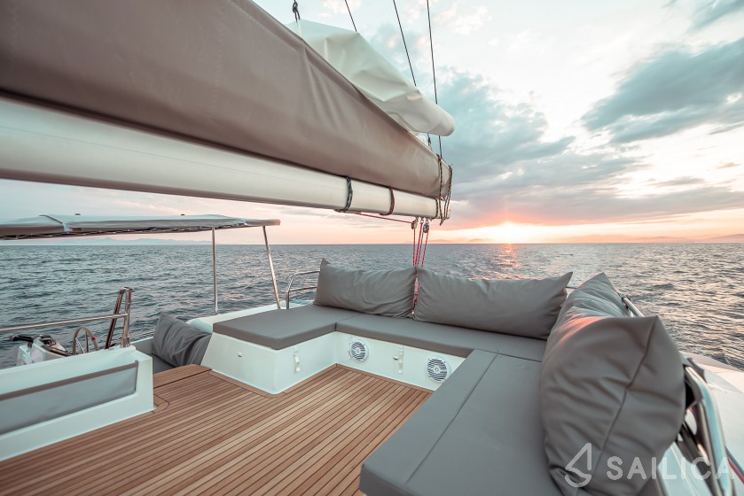 Saba 50 - Yacht Charter Sailica