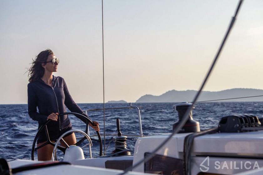 Sun Odyssey 410 - Yacht Charter Sailica