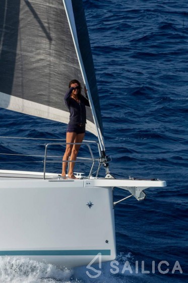 Sun Odyssey 410 - Yacht Charter Sailica