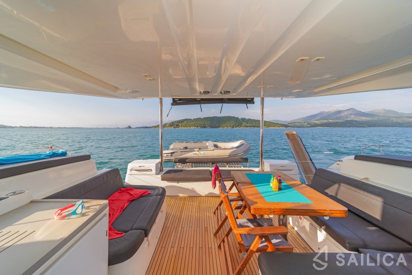 Lagoon 50 - Yacht Charter Sailica