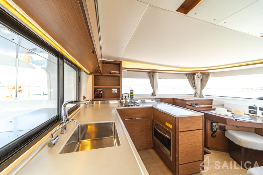 Lagoon 46  - Yacht Charter Sailica