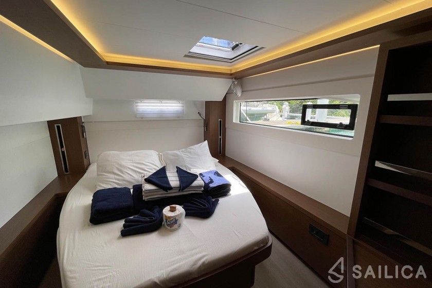 Lagoon 46  - Yacht Charter Sailica