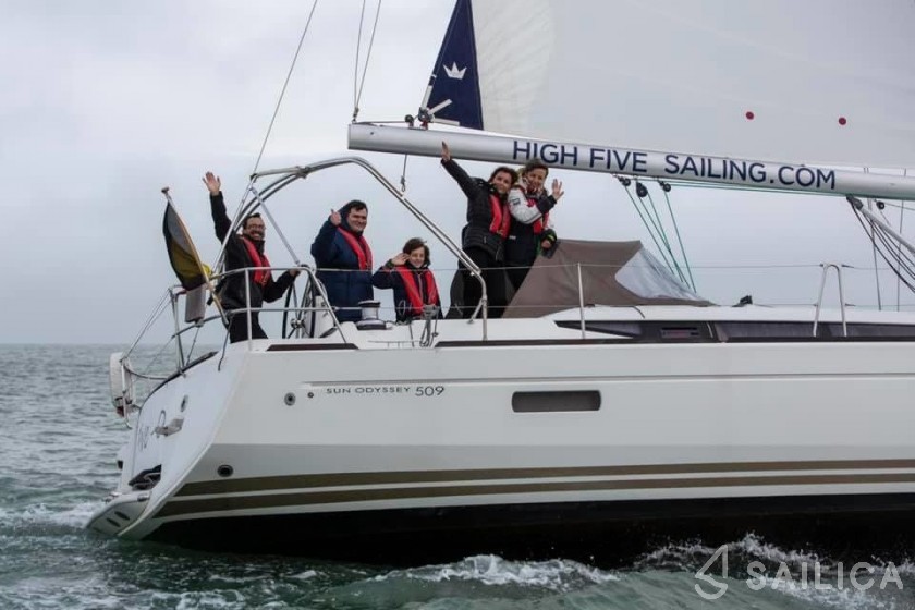 Sun Odyssey 509 - Yacht Charter Sailica