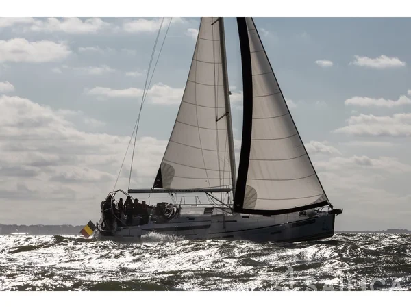 Sun Odyssey 509 - Yacht Charter Sailica