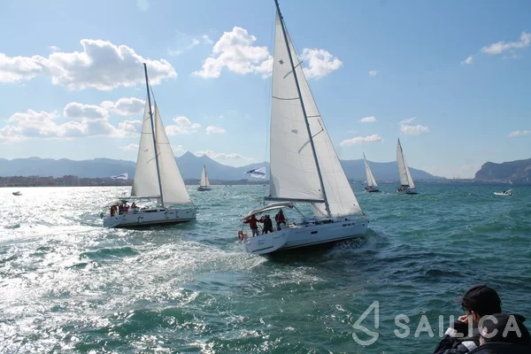 Sun Odyssey 519 - Yacht Charter Sailica