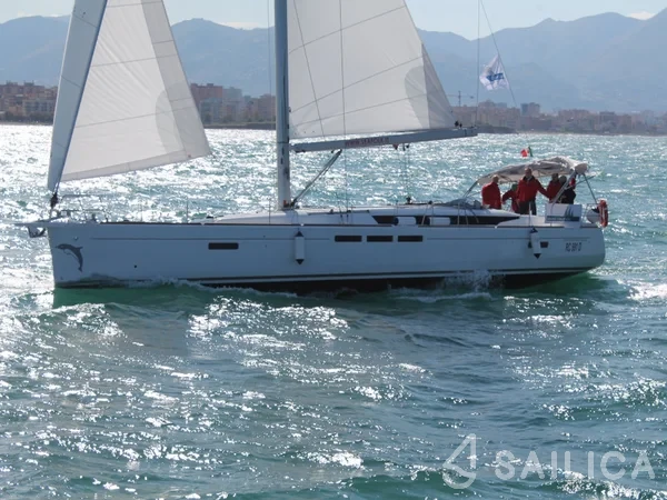 Sun Odyssey 519 - Yacht Charter Sailica